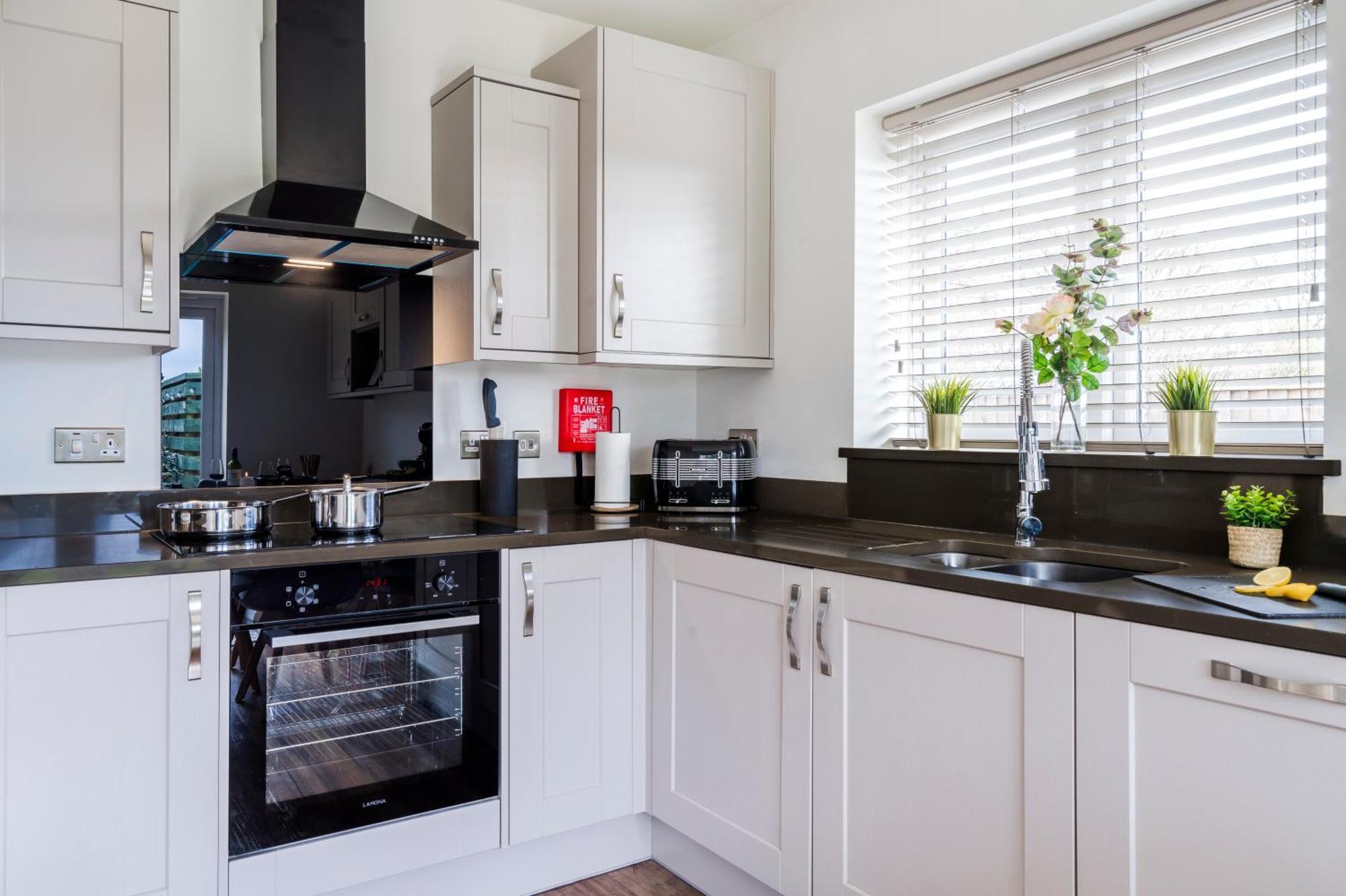 Pet Friendly With A Hot Tub Villa Hednesford Екстериор снимка